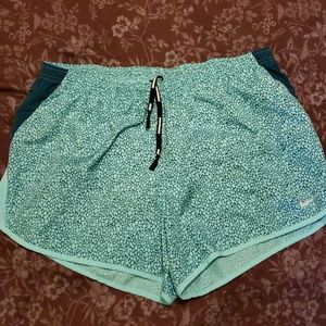 Running shorts